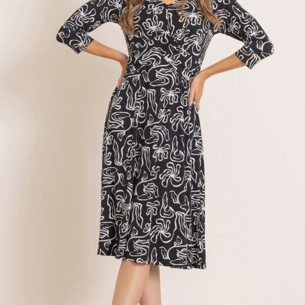 Klass Printed V Neck Jersey Dress Black/Ivory Women's