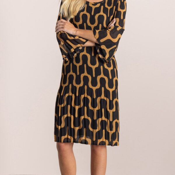 Abstract Print Pleated Dress - BLACK CAMEL - M
