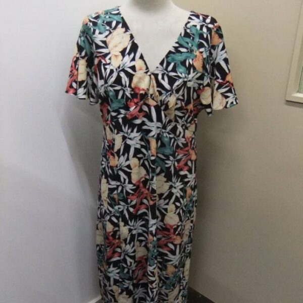 Brave Soul Floral Knee Length Dress Black/multi  Size: 16