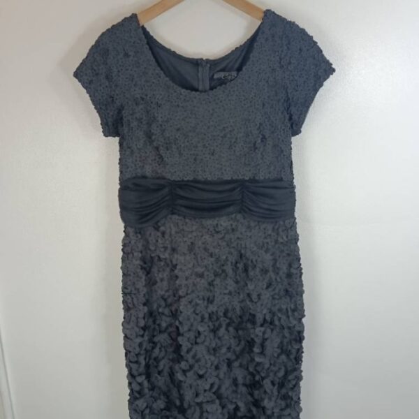 Clips Silk Evening / Prom Dress Black Size: One Size