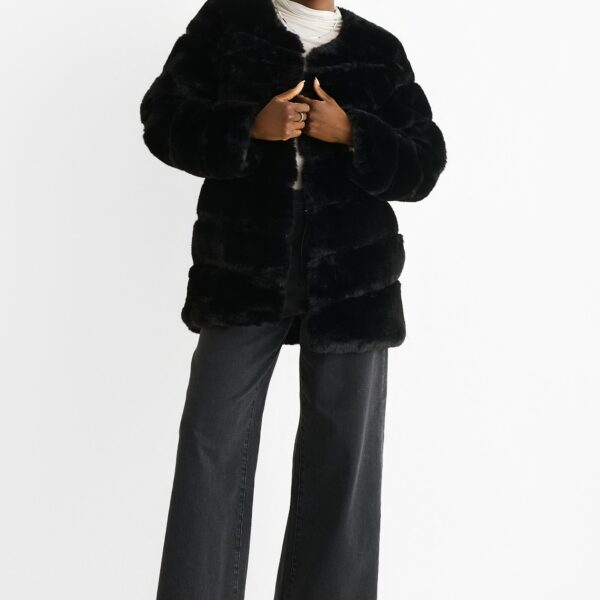 Black Diagonal Cut Faux Fur Long Sleeve Jacket
