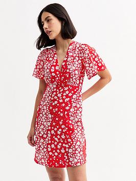 New Look Red Floral Print Flutter Sleeve Mini Dress