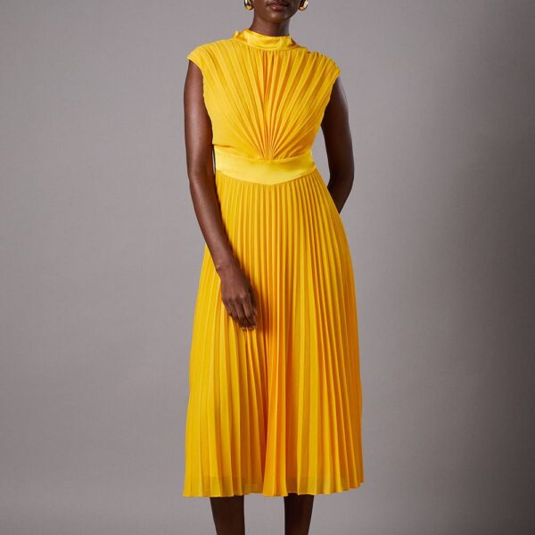 Sleeveless Pleated High Neck Midi Dress - Yellow